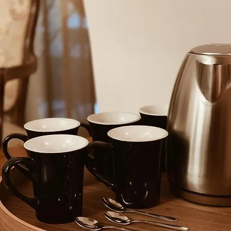 Residenza Tritone Luxury Trevi Fountain *