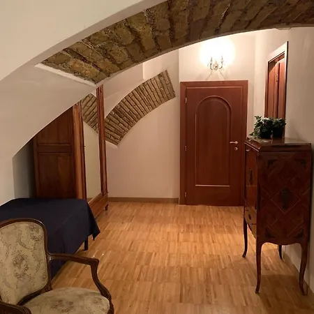 Residenza Tritone Luxury Trevi Fountain 펜션
